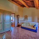 Casa di campagna Pozzo Dei Desideri By Posarellivillas *